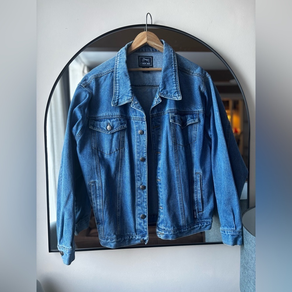 VINTAGE | Cherokee denim jacket | size small